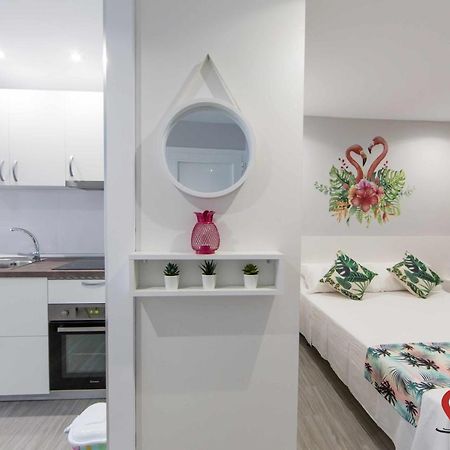 Roses Apartments Tropical Loft Vista Mar Lateral Bagian luar foto