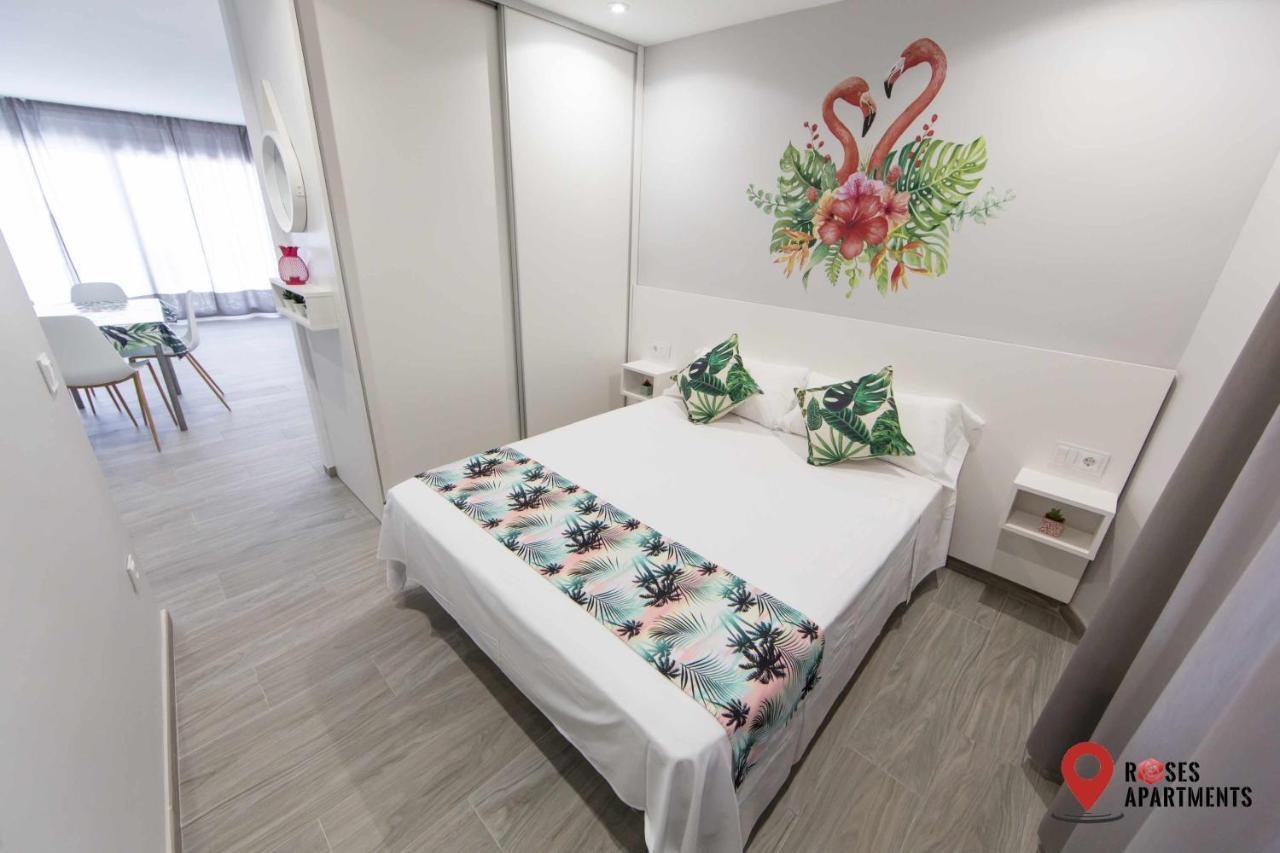 Roses Apartments Tropical Loft Vista Mar Lateral Bagian luar foto
